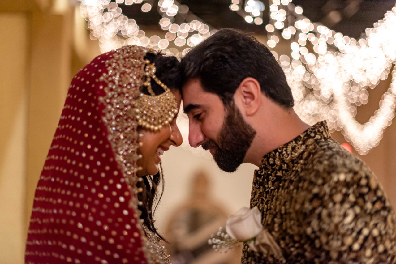 Saadia & Abdul, Houston Bride & Groom, Closeup, Couple, Indian, Indoor, Photojournalistic, Twinkle Lights