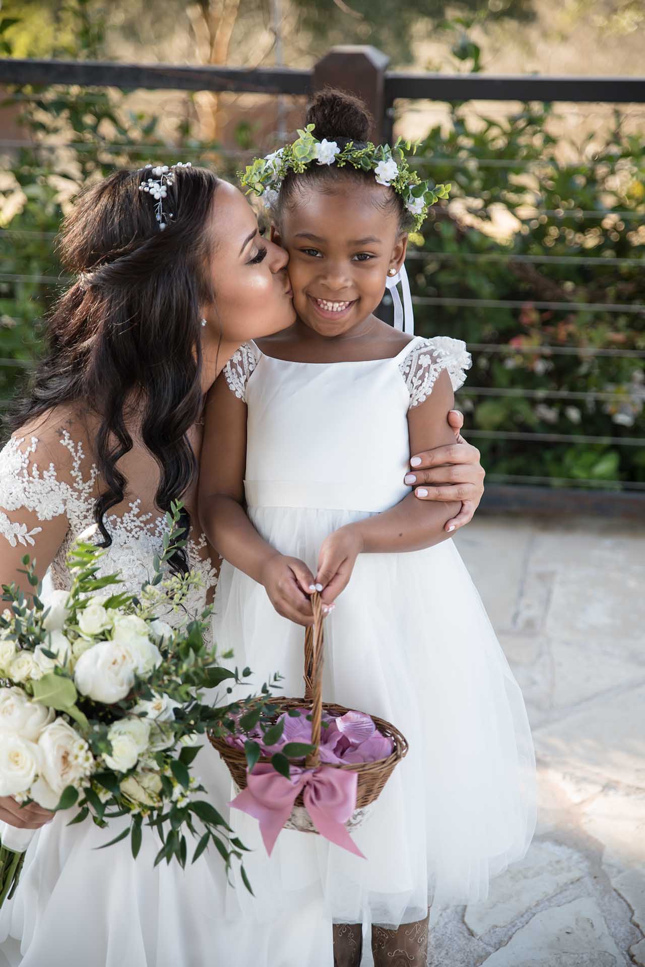 Ashley & Nick, Texas Bride & Groom, Flowergirl, Kiss, Traditional